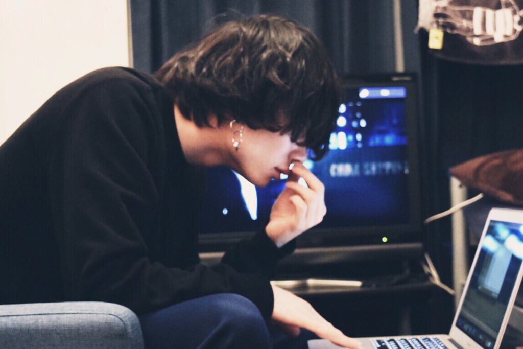佐藤駿_米津玄師に似ている