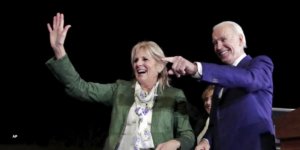 再婚をバイデン氏の息子たちが後押し