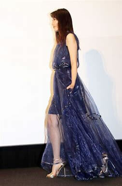 恒松祐里 美脚