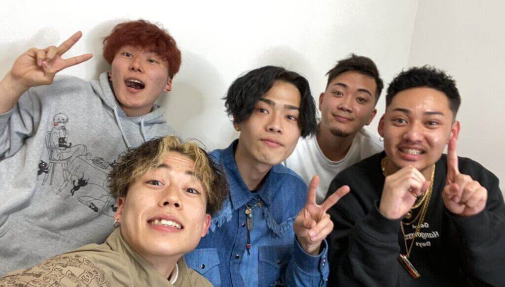コムドットメンバーを身長順 体重順に紹介 出身地 誕生日 プロフィールまとめ Festival