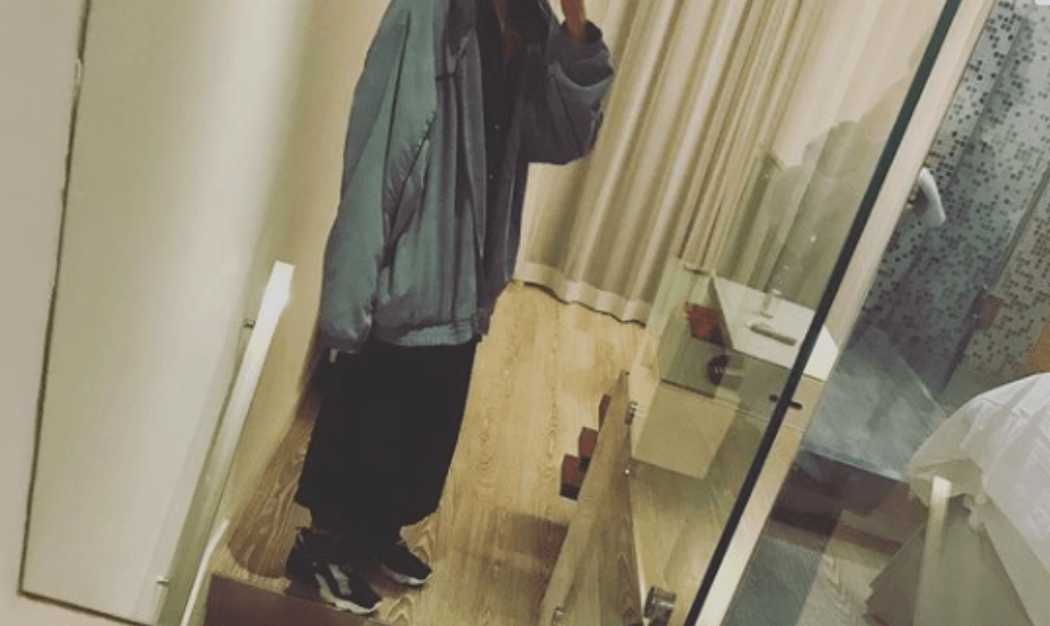 歌い手Eve