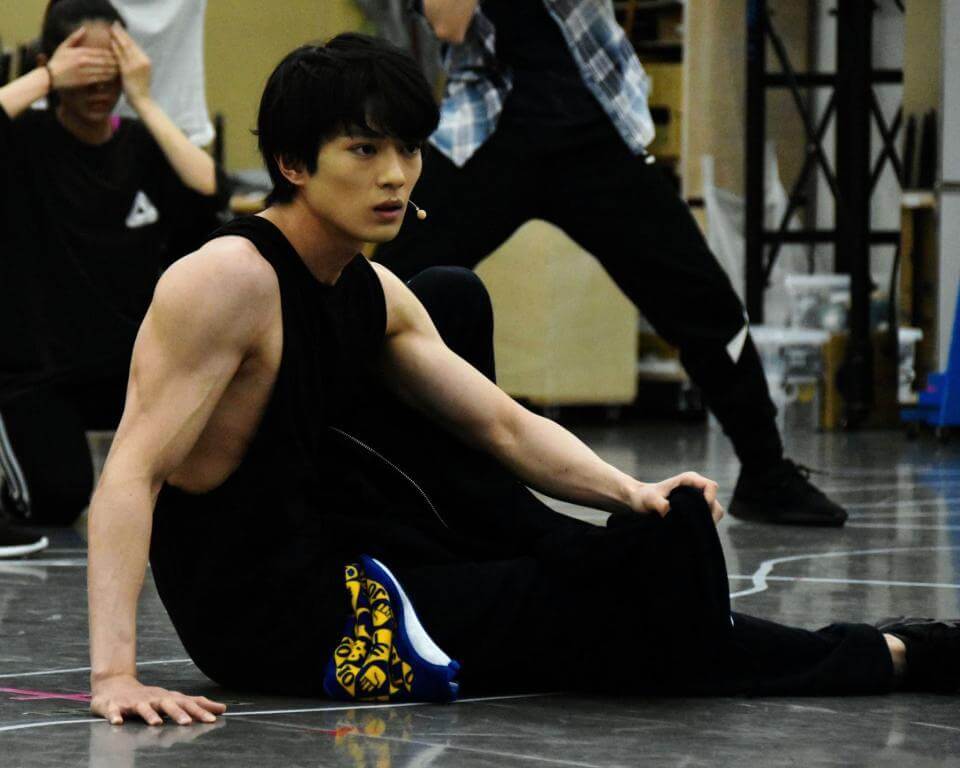 新田真剣佑_フライデー報道されたのは誰?