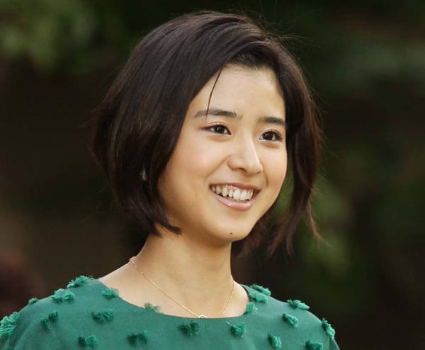 黒島結菜_フィルムカメラの色味に惚れ