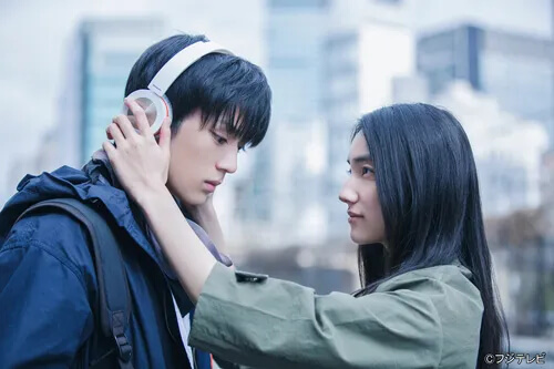 新田真剣佑_仁村紗和